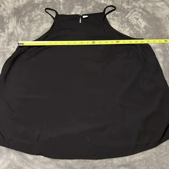 Old Navy Black Tank Top - Picture 5 of 5